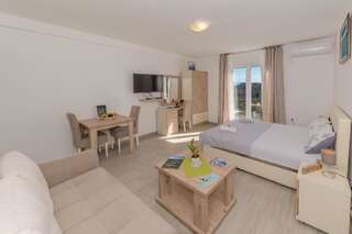 Апартаменты Skadar lake Apartments Pajovic Вирпазар Апартаменты с видом на озеро-13